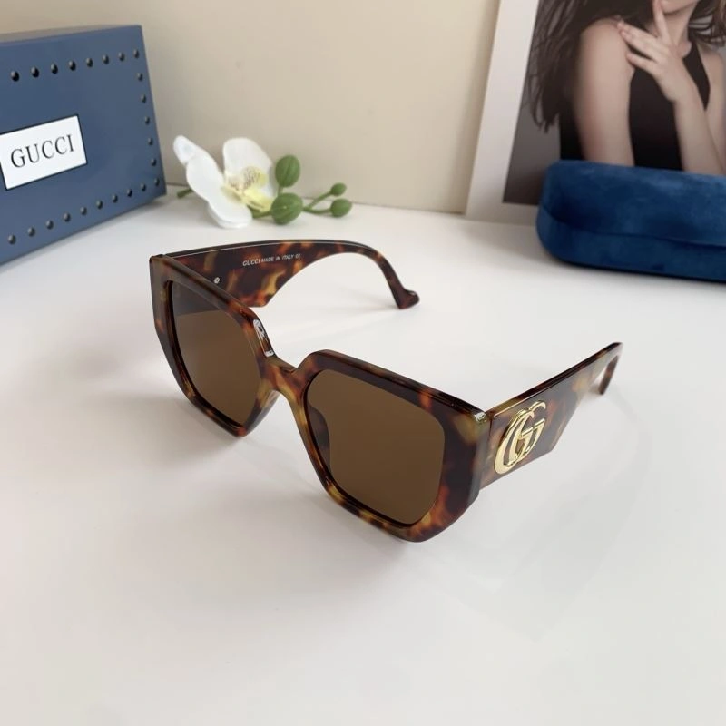 Efficient Gucci Sunglasses 279453