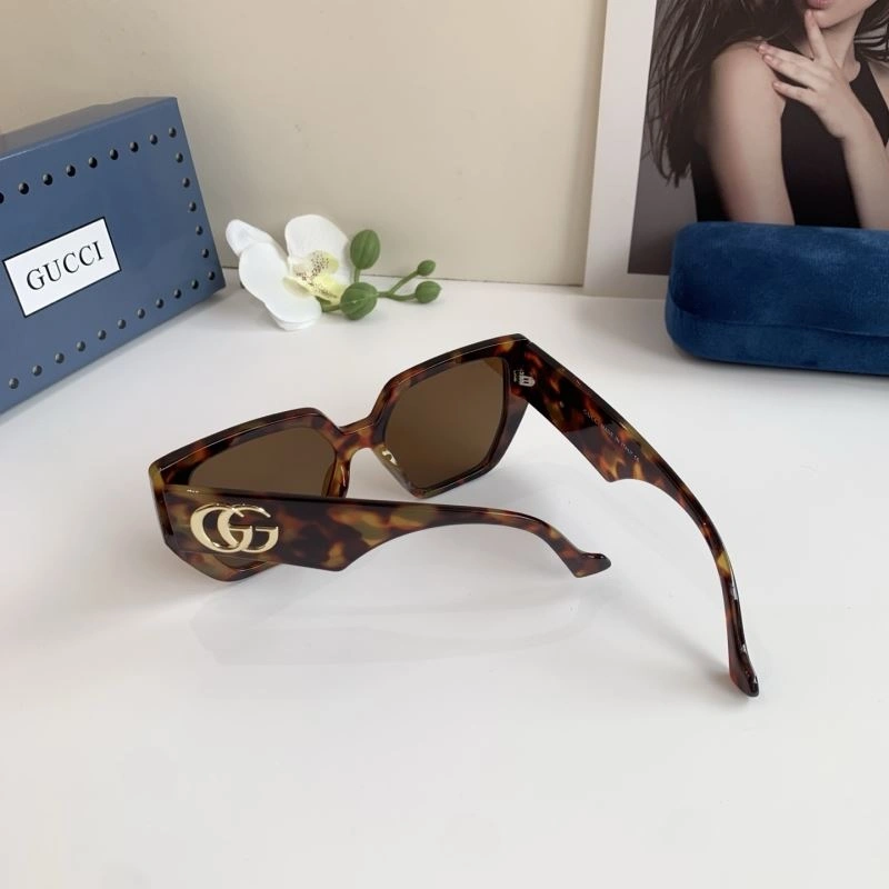 Efficient Gucci Sunglasses 279453