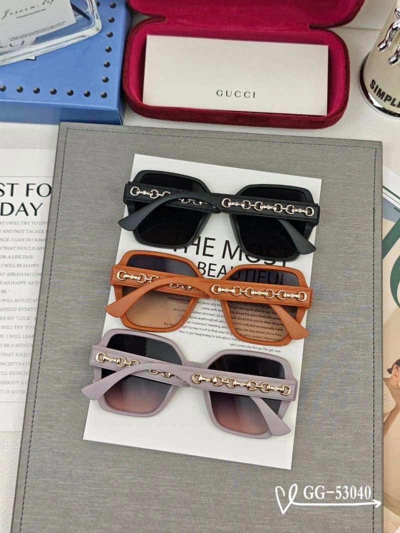 Breathable Gucci Sunglasses 279481