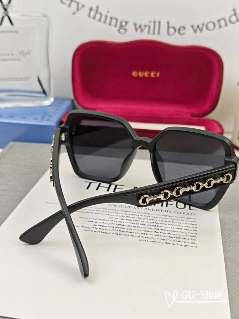 Breathable Gucci Sunglasses 279481