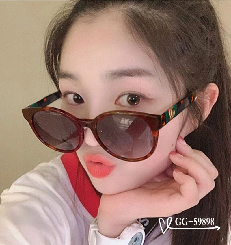 Gucci Sunglasses Chic 279449