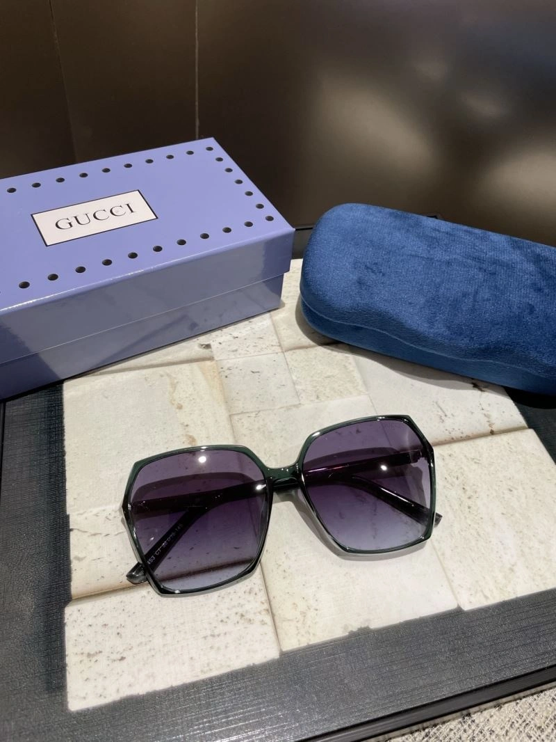 Gucci Sunglasses UrbanChic 279448