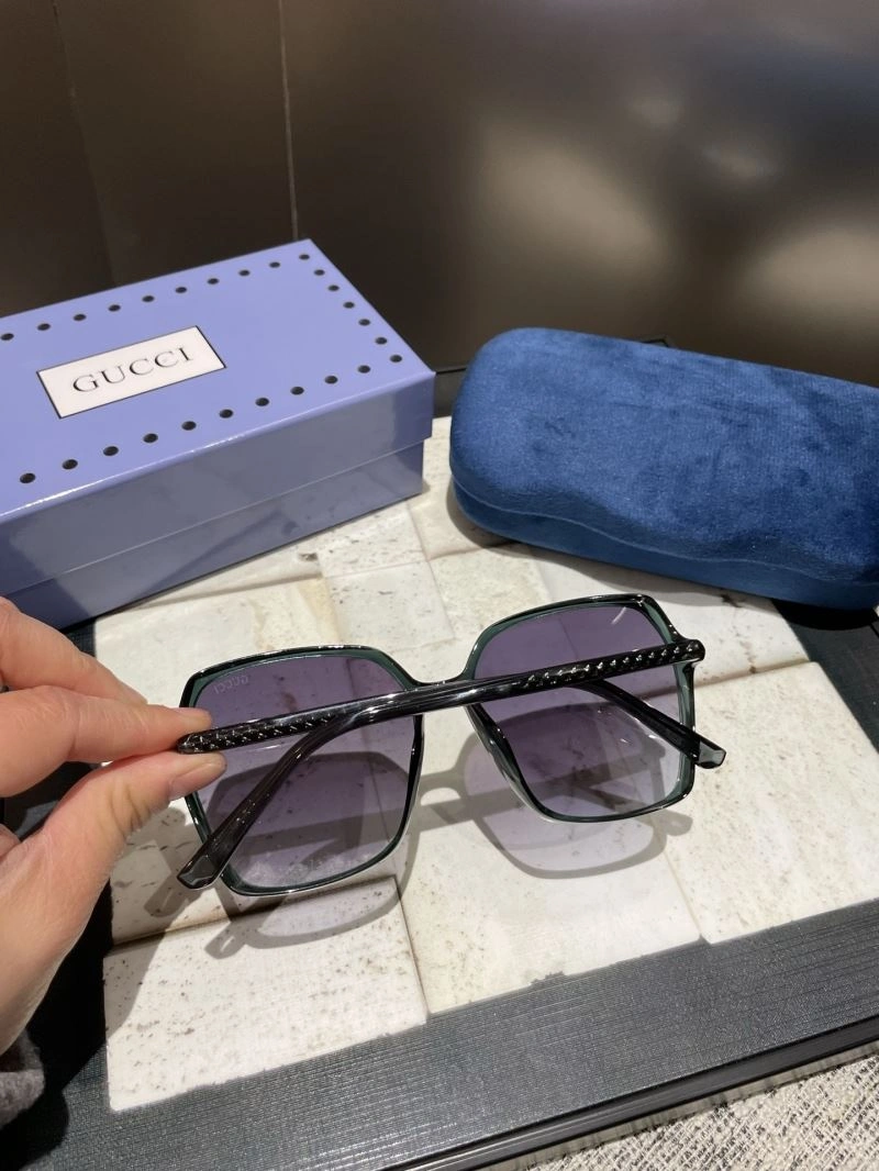 Gucci Sunglasses UrbanChic 279448