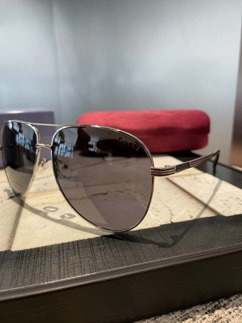 Sustainable Gucci Sunglasses 279446
