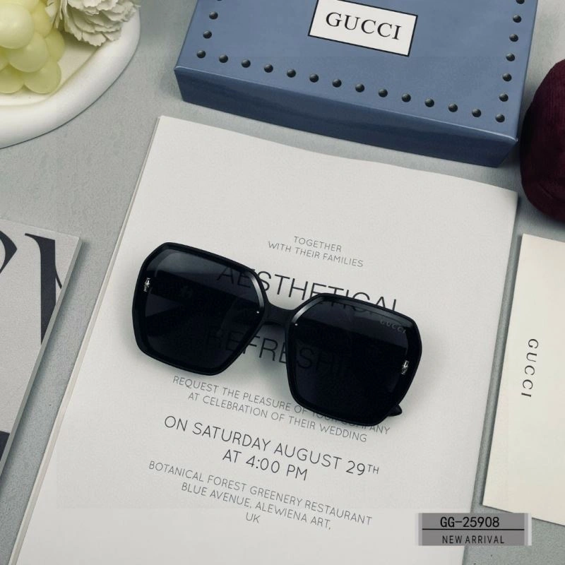 HighPerformance Gucci Sunglasses 279428