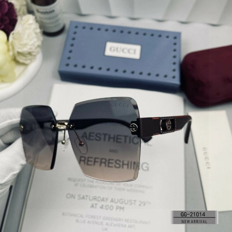 Gucci Sunglasses RelaxedFit 279425