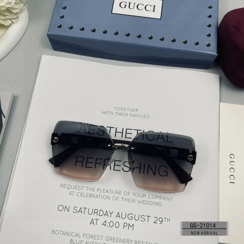 Gucci Sunglasses RelaxedFit 279425