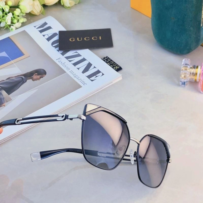Resilient Gucci Sunglasses 279421