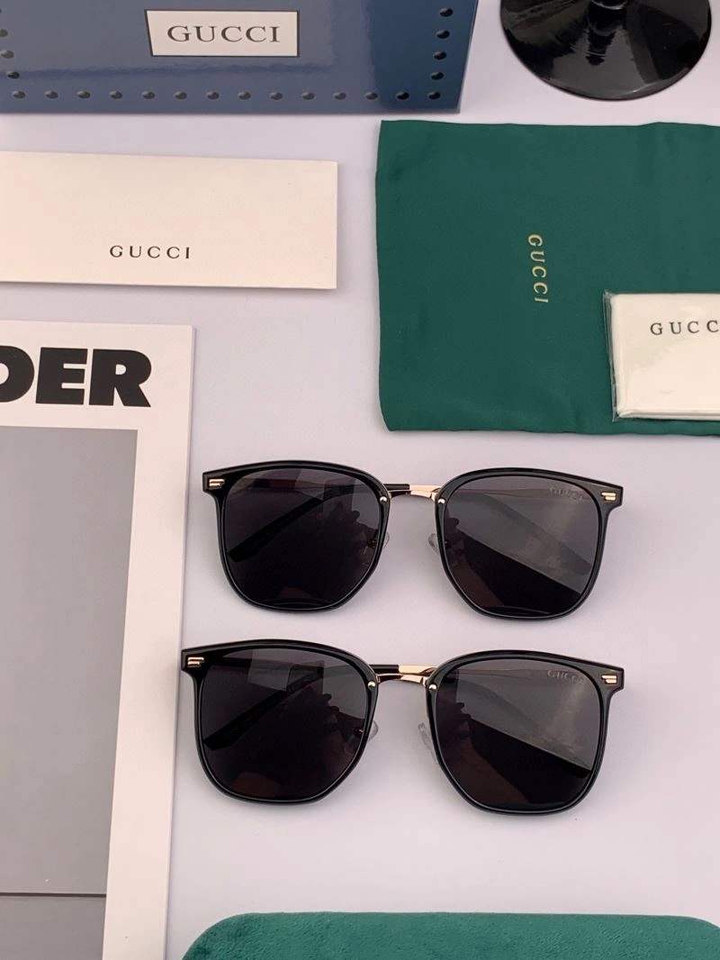 SoftTouch Gucci Sunglasses 279982