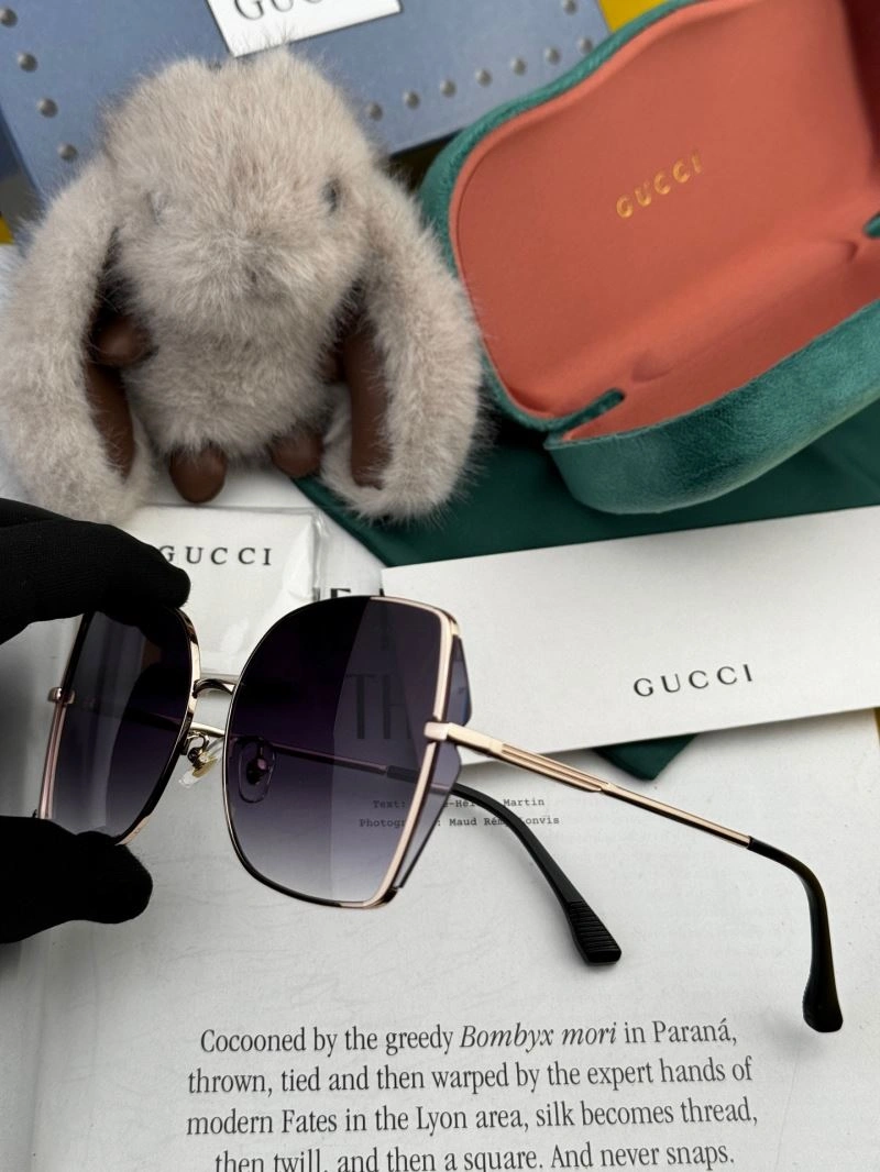 Gucci Sunglasses Trendy 279986