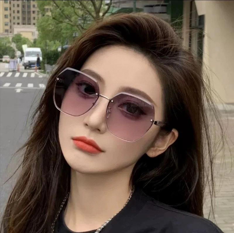 Supportive Gucci Sunglasses 279958