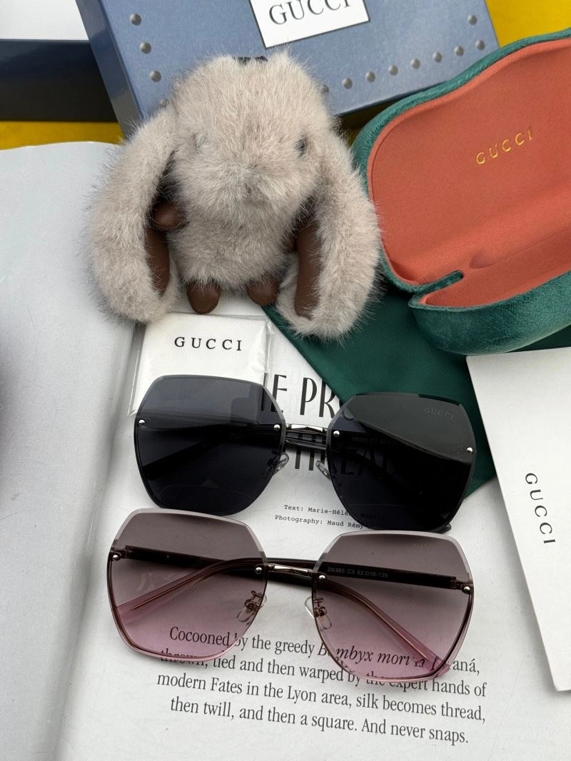 Supportive Gucci Sunglasses 279958