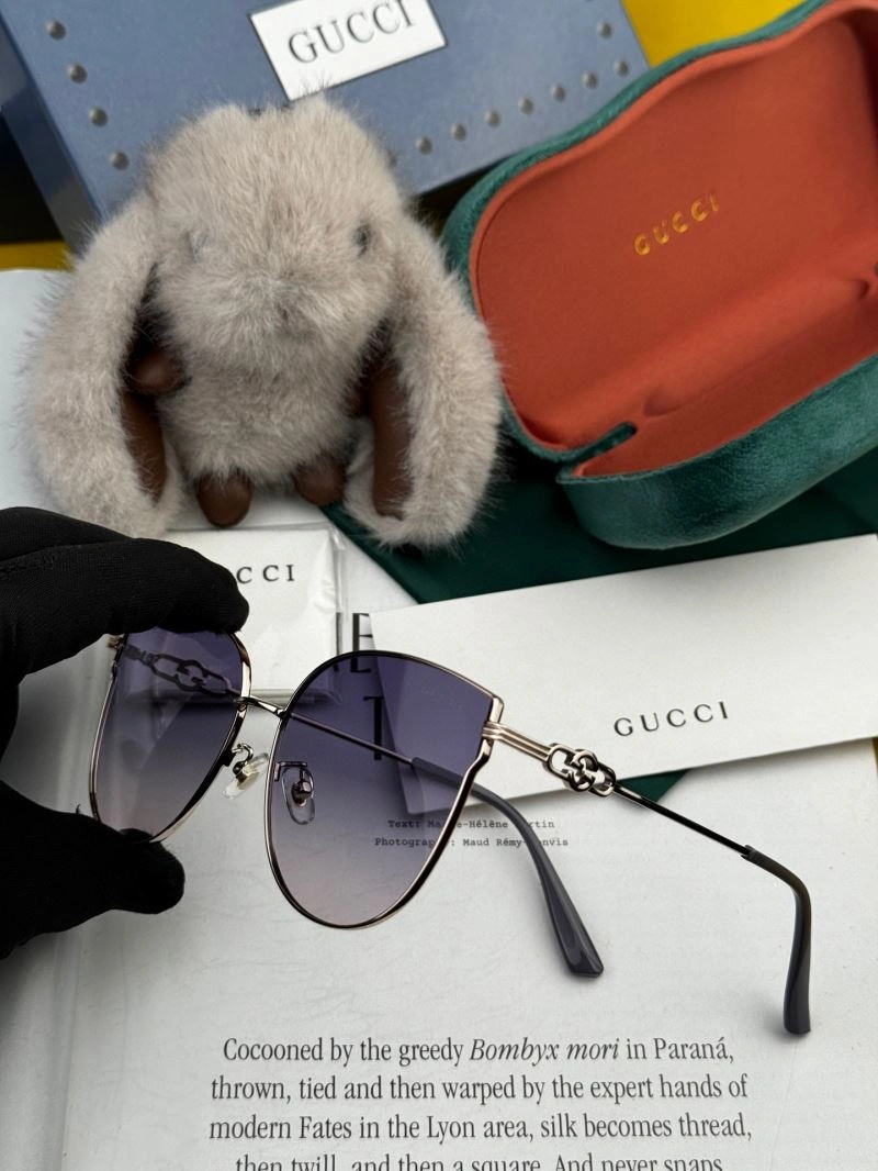 Gucci Sunglasses Flexible 279965