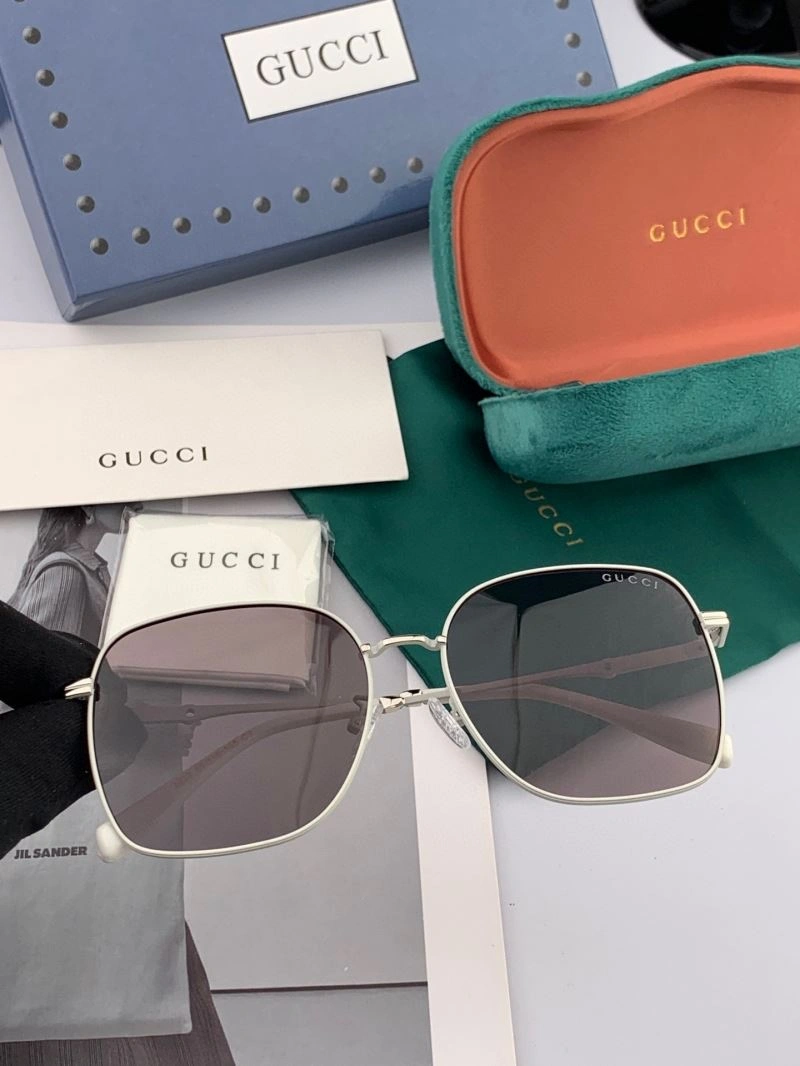 Gucci Sunglasses Colorful 279964