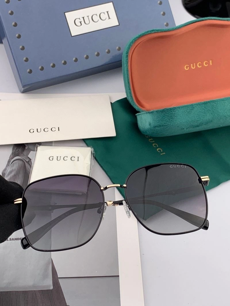 Gucci Sunglasses Colorful 279964