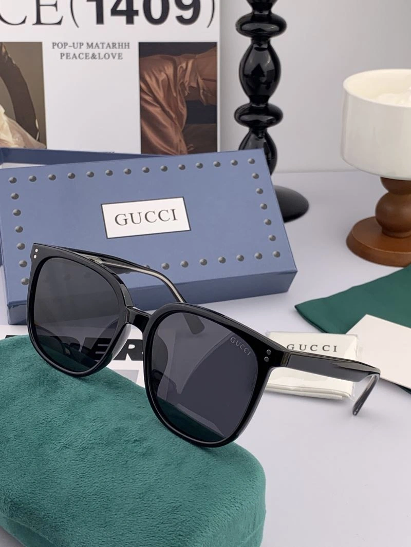 Gucci Sunglasses HighPerformance 279956