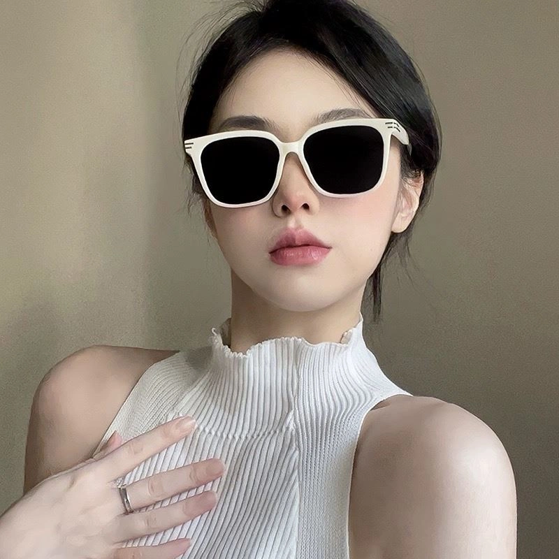 WellDesigned Gucci Sunglasses 279967