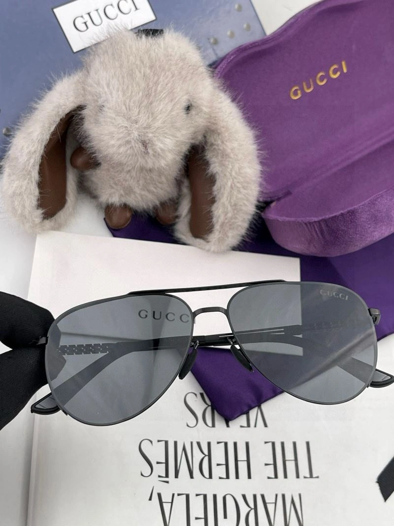 MultiPurpose Gucci Sunglasses 279968