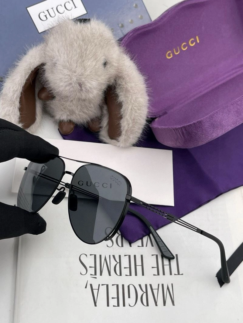 MultiPurpose Gucci Sunglasses 279968