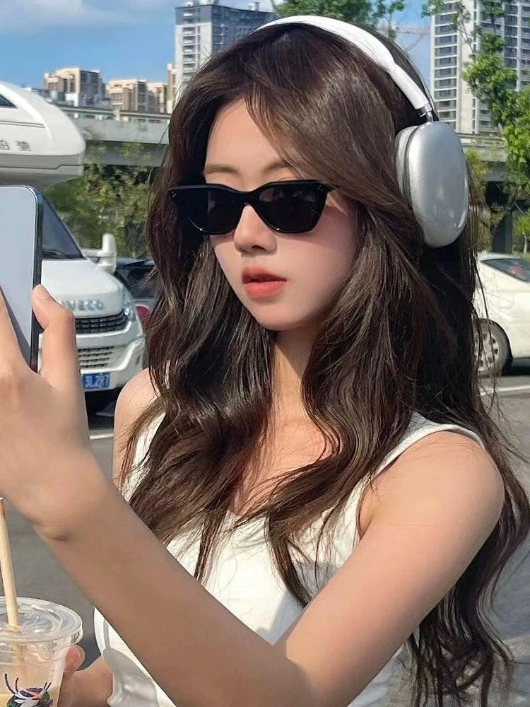 Trendsetting Gucci Sunglasses 279971