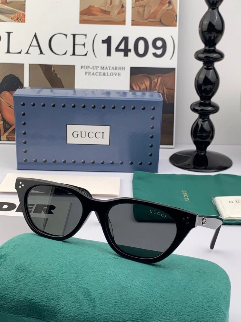 Trendsetting Gucci Sunglasses 279971