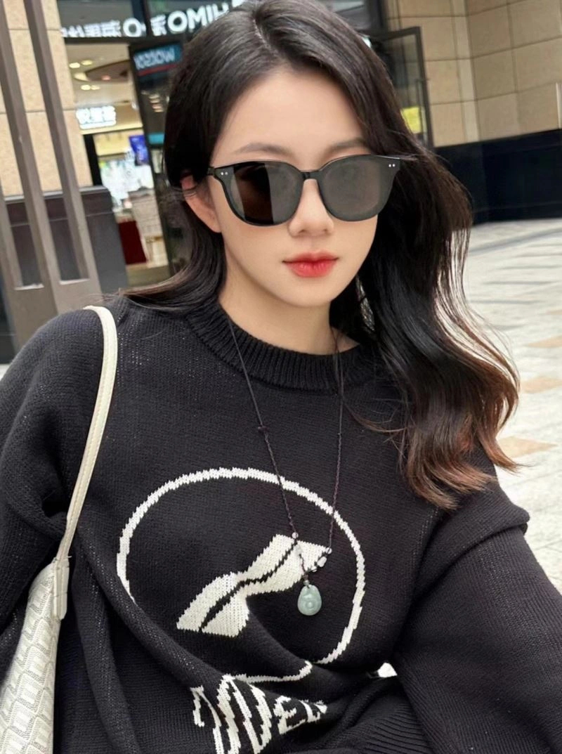Functional Gucci Sunglasses 279962