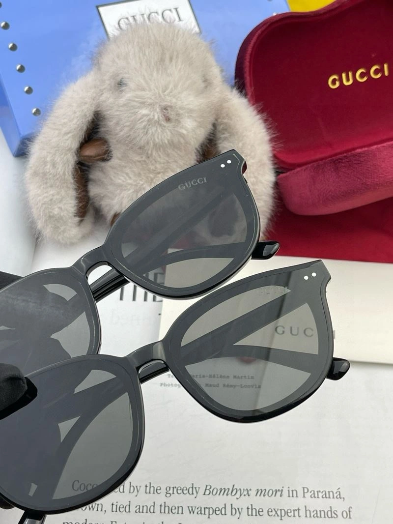 Functional Gucci Sunglasses 279962