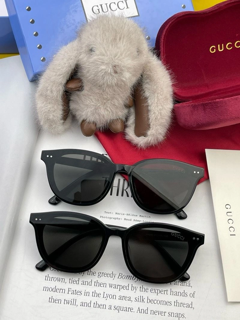 Functional Gucci Sunglasses 279962
