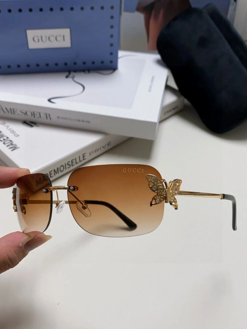 EyeCatching Gucci Sunglasses 279973