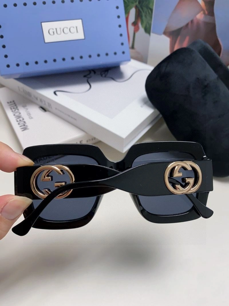 Packable Gucci Sunglasses 279954