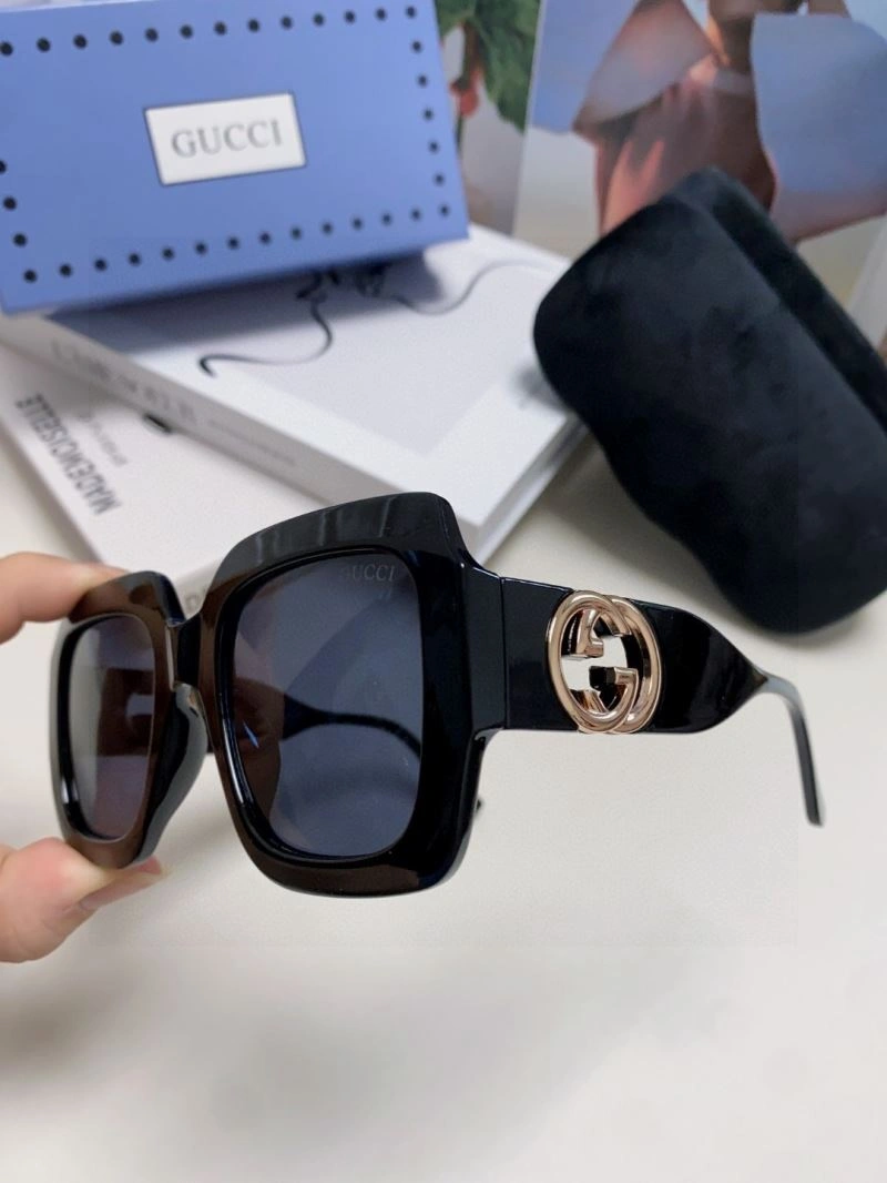 Packable Gucci Sunglasses 279954