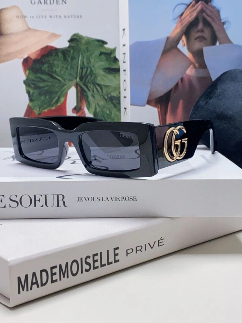 Gucci Sunglasses Effortless 279952