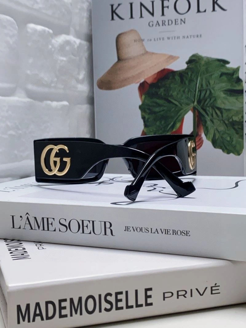 Gucci Sunglasses Effortless 279952