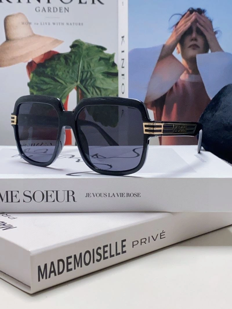 Gucci Sunglasses WellDesigned 279939