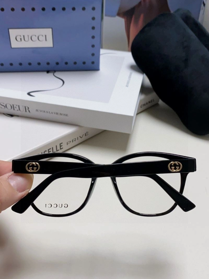 Gucci Sunglasses FlexibleFit 279944