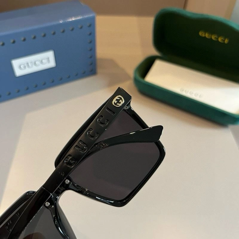 Gucci Sunglasses OnTrend 279926