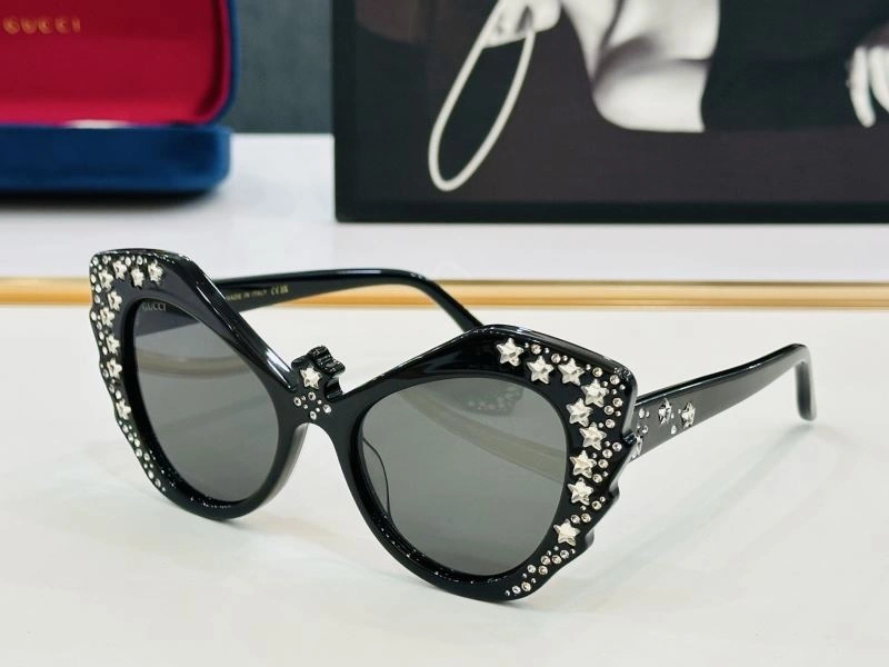 Gucci Sunglasses Trendy 279921