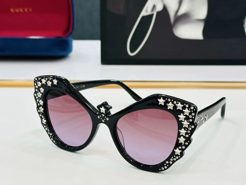 Gucci Sunglasses Trendy 279921
