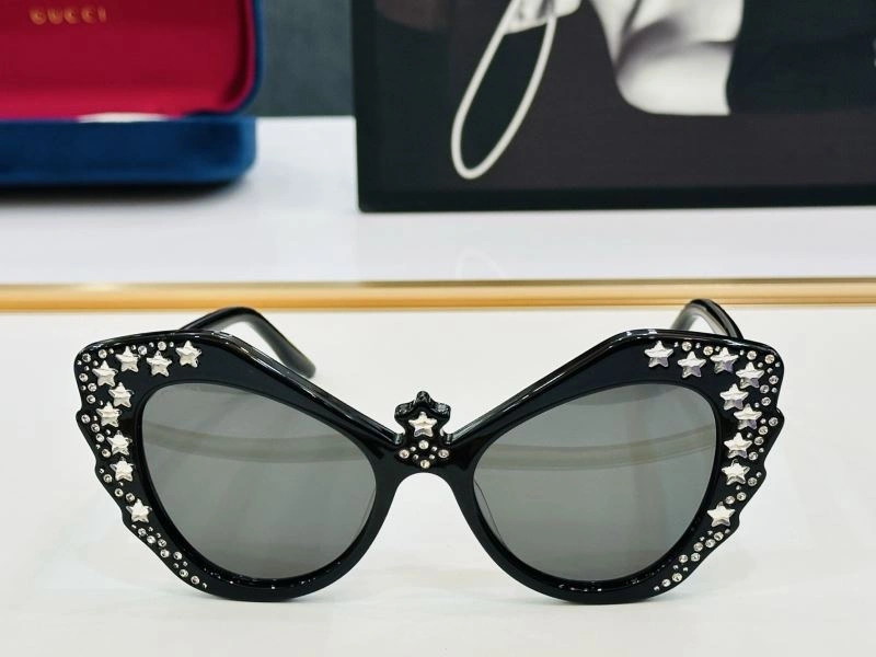Gucci Sunglasses Trendy 279921