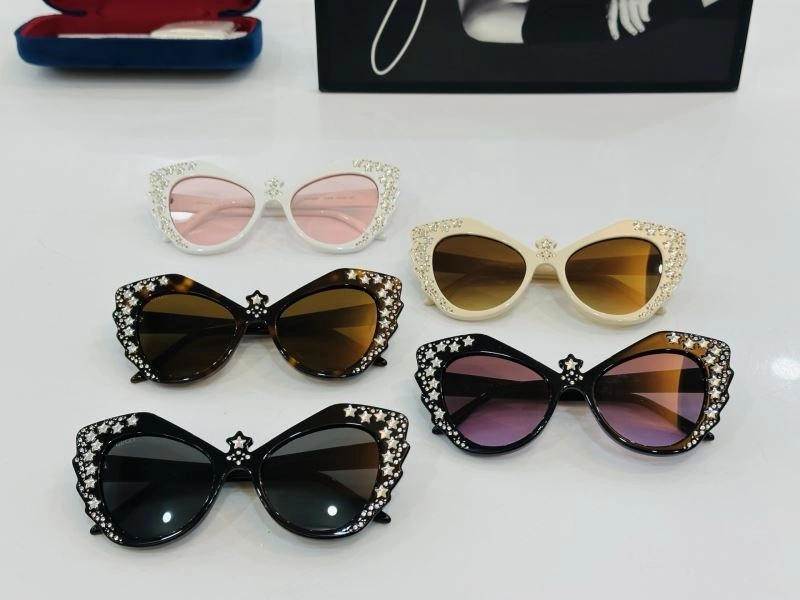 Gucci Sunglasses Trendy 279921