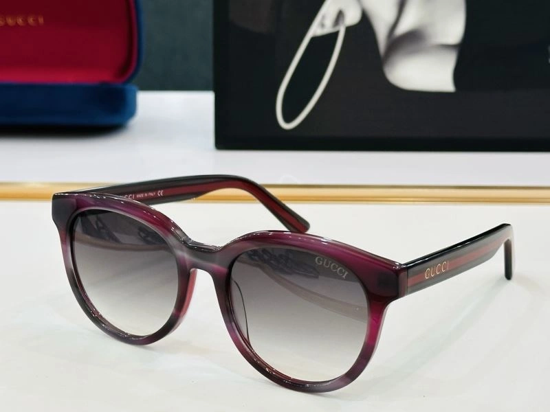 Casual Gucci Sunglasses 279951