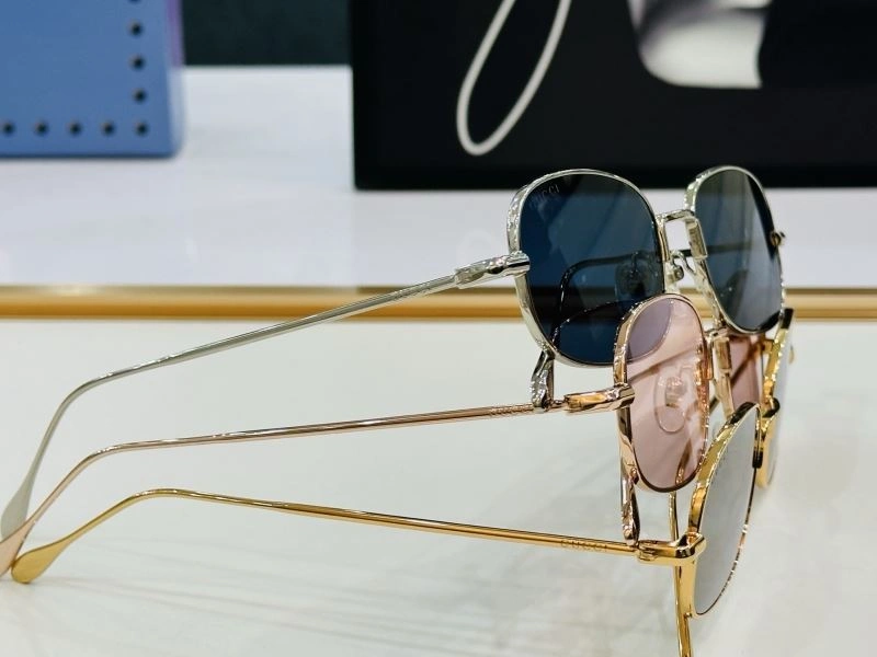 FlexibleFit Gucci Sunglasses 279941