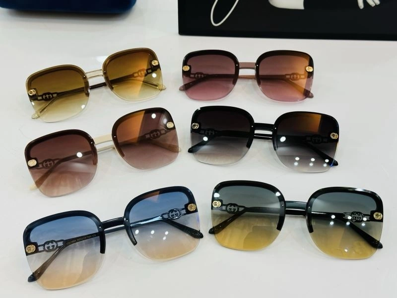 Chic Gucci Sunglasses 279934