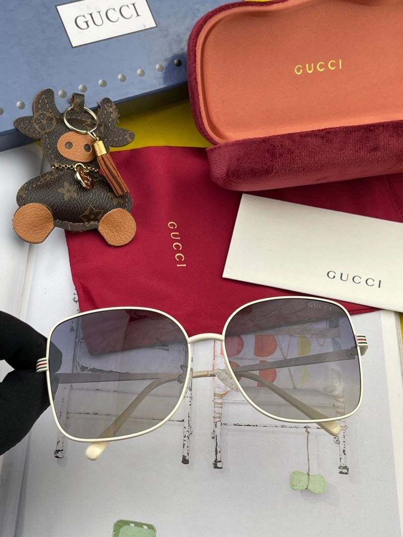 Gucci Sunglasses Unique 279931