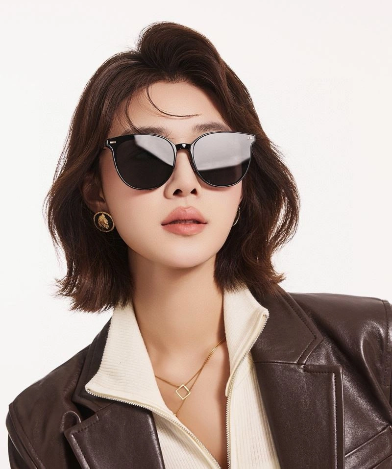 Gucci Sunglasses SportInspired 279928