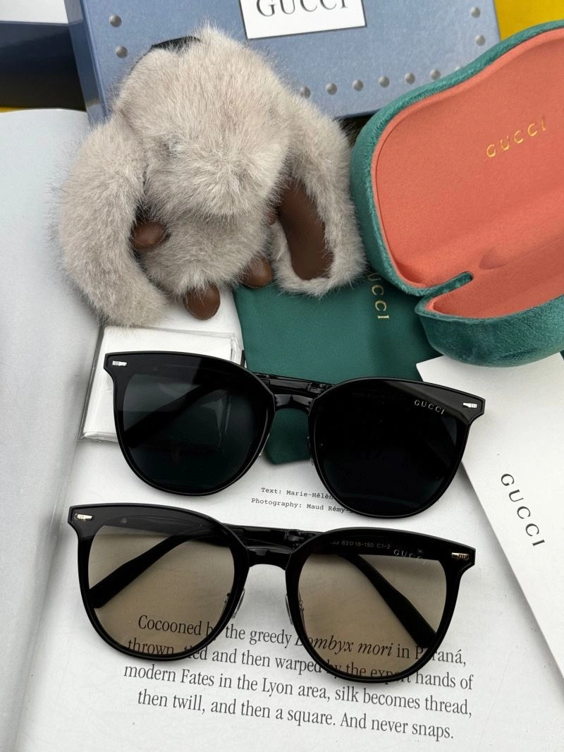 Gucci Sunglasses SportInspired 279928