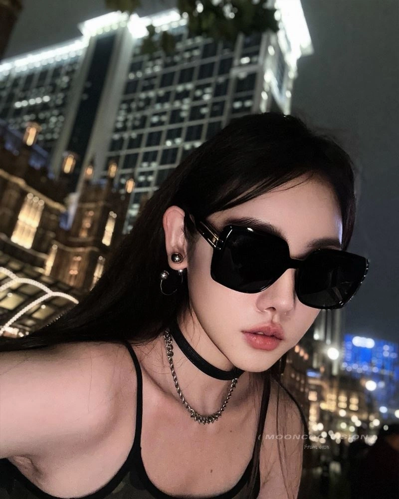 Gucci Sunglasses Lightweight 279943