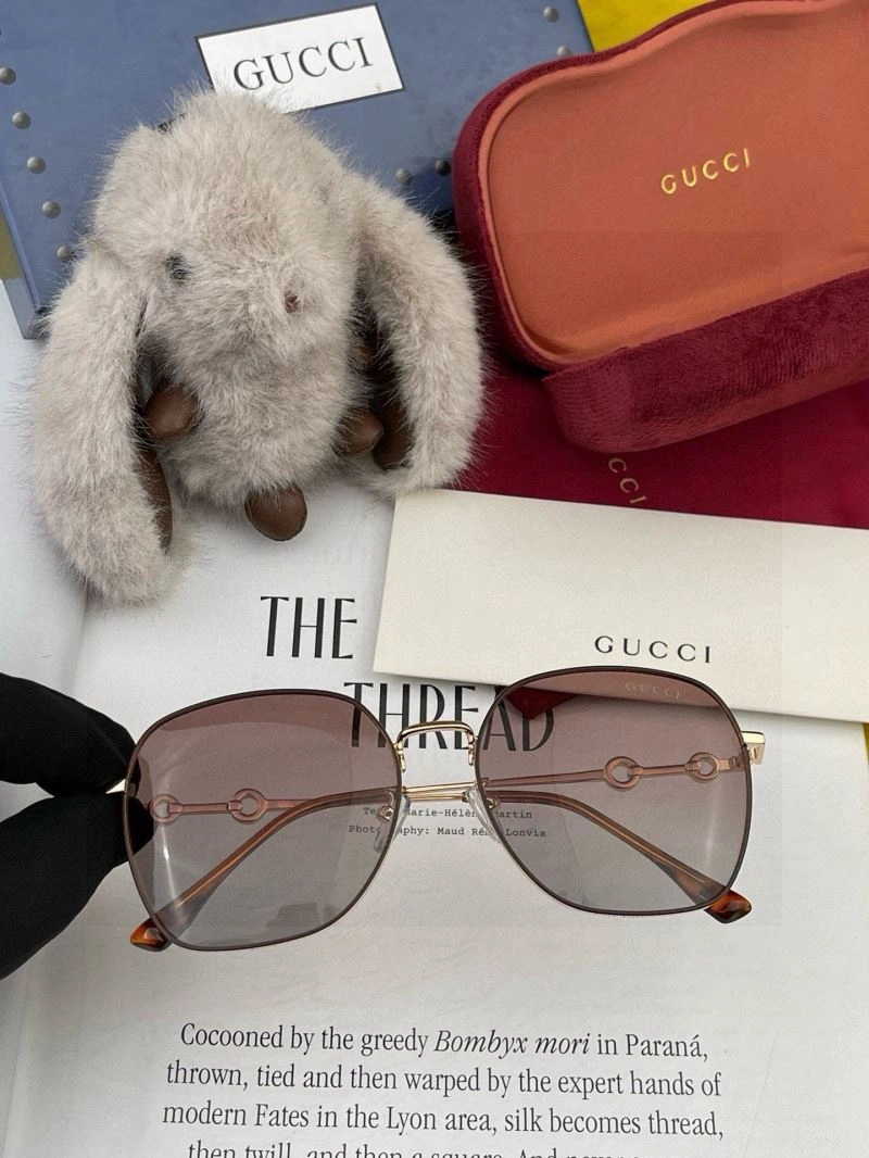 Seasonal Gucci Sunglasses 279913