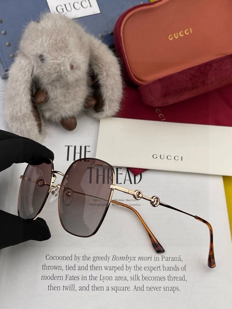 Seasonal Gucci Sunglasses 279913