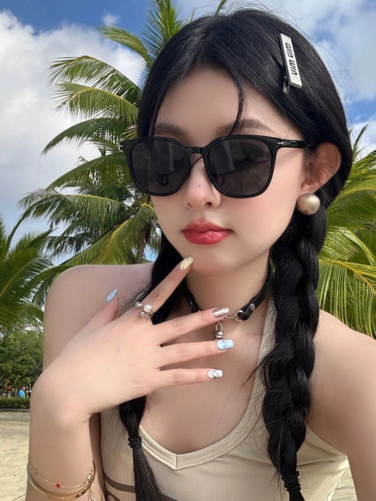 Elegant Gucci Sunglasses 279912